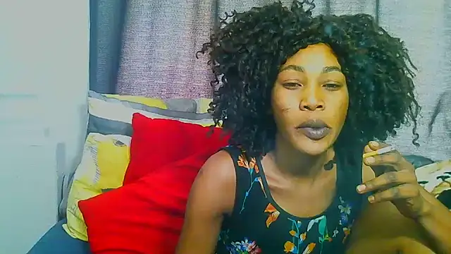 Snapshot of freaky_naughty chatting on September 2025 02:27:02 PM freaky naughty online show from September 2025 02:27:02 PM