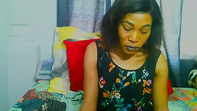 Snapshot of freaky_naughty chatting on October 2025 07:15:01 AM freaky naughty online show from October 2025 07:15:01 AM