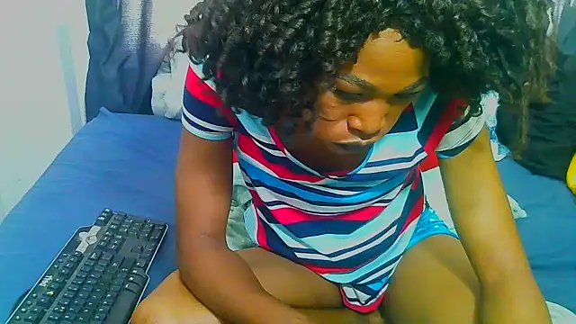 Snapshot of freaky_naughty chatting on November 2025 10:39:02 AM freaky naughty online show from November 2025 10:39:02 AM