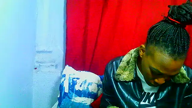 Snapshot of freaky_naughty chatting on May 2026 12:12:01 PM freaky naughty online show from May 2026 12:12:01 PM