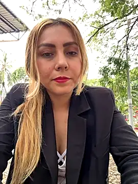 Snapshot of Brittanyrosexx chatting on October 2025 01:18:01 PM Brittanyrosexx online show from October 2025 01:18:01 PM