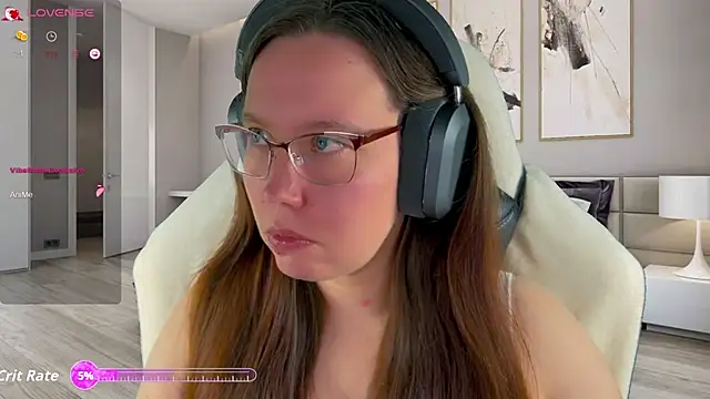 Victoria Romans online show from November 2025 09:03:02 PM