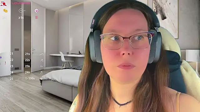 Victoria Romans online show from May 2026 01:23:01 AM