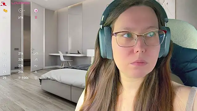 Victoria Romans online show from May 2026 08:30:02 AM