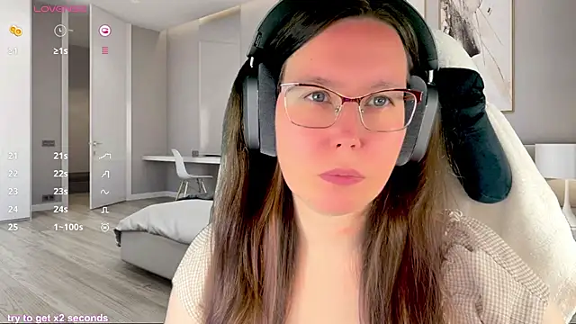 Victoria Romans online show from June 2026 05:00:01 PM