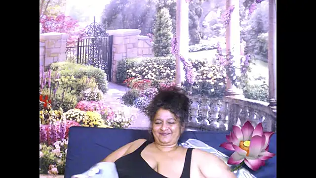 Snapshot of indianstar75 chatting on February 2025 03:29:02 AM indianstar75 online show from February 2025 03:29:02 AM