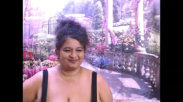 Snapshot of indianstar75 chatting on March 2025 04:51:02 AM indianstar75 online show from March 2025 04:51:02 AM