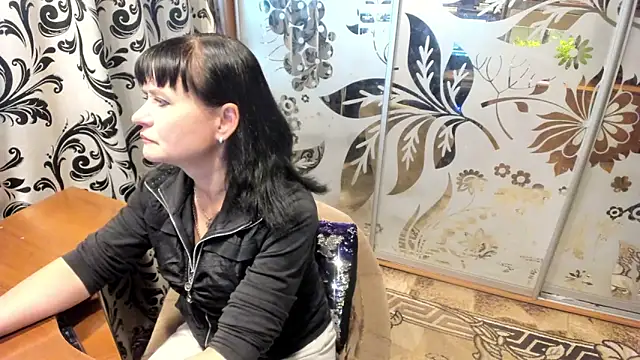 EVILENSA online show from April 2026 12:29:02 PM