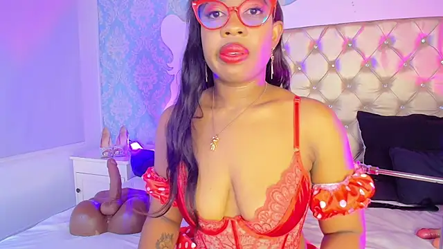 CaseyMoon online show from May 2026 01:27:02 PM