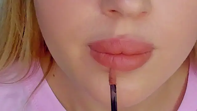 ElinOceanX online show from October 2025 06:17:01 PM