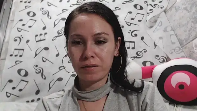 Venusluxodomme online show from December 2024 03:26:01 AM