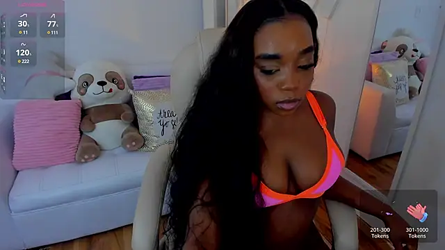 Snapshot of zobe_love chatting on January 2025 08:07:01 PM zobe love online show from January 2025 08:07:01 PM