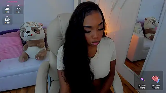 Snapshot of zobe_love chatting on February 2025 04:00:02 PM zobe love online show from February 2025 04:00:02 PM