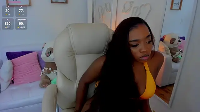 Snapshot of zobe_love chatting on March 2025 03:17:01 AM zobe love online show from March 2025 03:17:01 AM