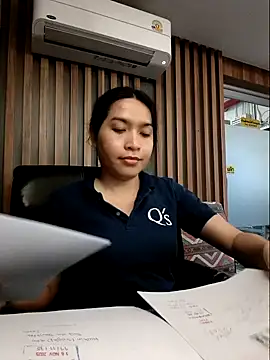 sara kimoo online show from November 2025 01:39:02 PM