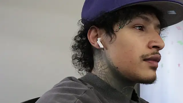 Snapshot of trieone chatting on December 2025 05:19:02 PM trieone online show from December 2025 05:19:02 PM