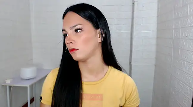 Snapshot of urnaughtydolly69 chatting on March 2025 02:47:01 PM urnaughtydolly69 online show from March 2025 02:47:01 PM