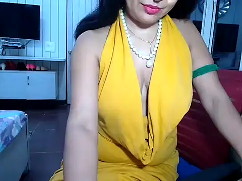 yourradhika online show from April 2026 08:03:01 PM