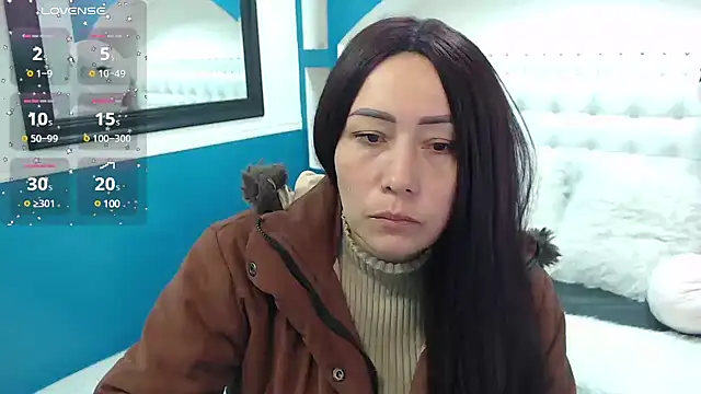 Snapshot of gaby_trent chatting on February 2025 12:24:01 PM gaby trent online show from February 2025 12:24:01 PM