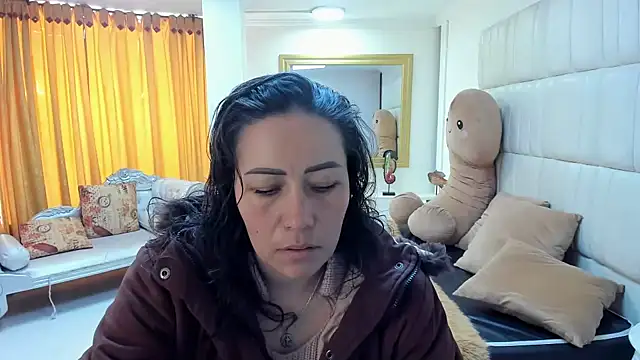 Snapshot of gaby_trent chatting on March 2025 01:25:02 PM gaby trent online show from March 2025 01:25:02 PM