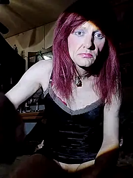 KandiK37 online show from October 2025 06:13:02 PM