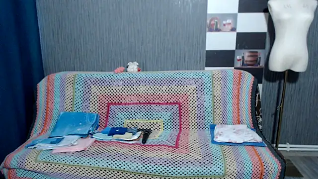 Snapshot of pa1e_pr1ncess chatting on April 2026 05:52:01 AM pa1e pr1ncess online show from April 2026 05:52:01 AM