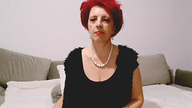 MilfSupreme online show from October 2025 07:54:02 PM
