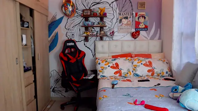 LinzyBaner online show from March 2026 10:16:01 PM