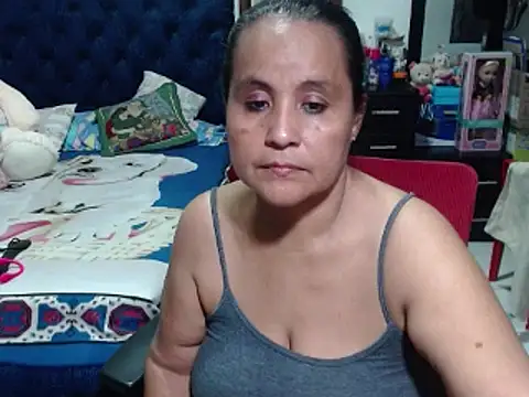 pervert mommy  online show from January 2025 02:55:02 PM