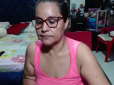 pervert mommy  online show from January 2025 03:14:02 PM