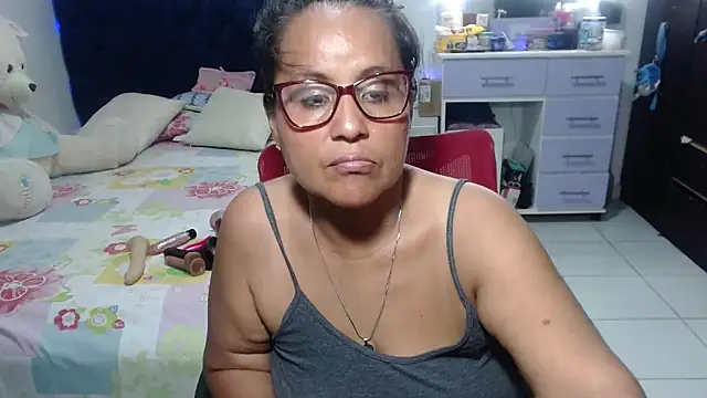 pervert mommy  online show from April 2026 12:51:02 PM