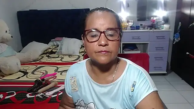 pervert mommy  online show from April 2026 09:47:02 AM