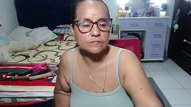 pervert mommy  online show from April 2026 10:08:01 AM