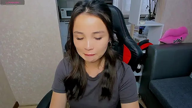 Snapshot of AyaMoon chatting on September 2025 05:32:01 AM AyaMoon online show from September 2025 05:32:01 AM