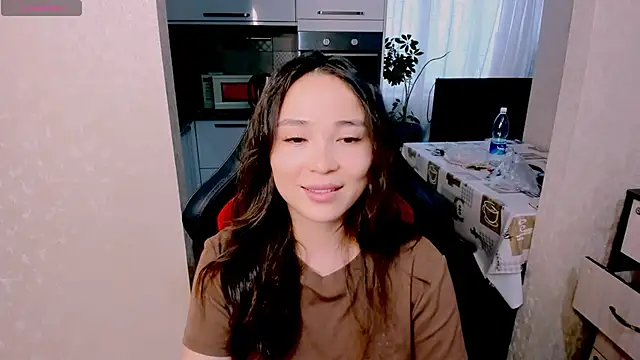 Snapshot of AyaMoon chatting on October 2025 05:19:01 AM AyaMoon online show from October 2025 05:19:01 AM