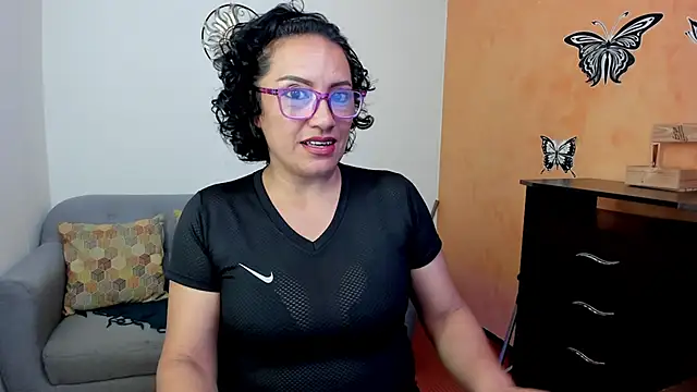 scarlet wet online show from May 2026 10:26:02 PM