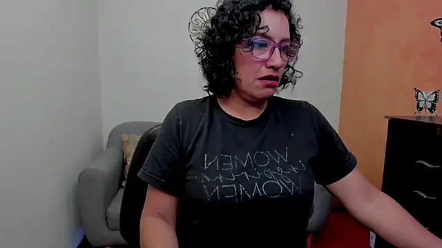 scarlet wet online show from June 2026 12:04:02 AM