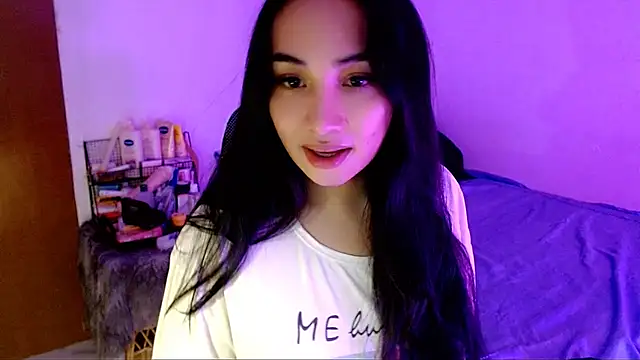 SweetLilly 18 online show from November 2025 03:28:01 AM