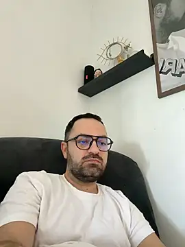 Snapshot of MathiasTaylor chatting on April 2026 08:50:02 AM MathiasTaylor online show from April 2026 08:50:02 AM