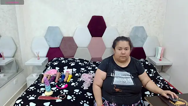angel blue online show from June 2026 03:45:01 PM