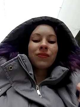 Frost foxy online show from December 2024 07:58:02 AM