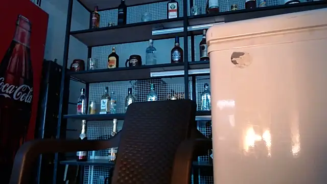 Snapshot of DAELAA chatting on October 2025 10:29:02 PM DAELAA online show from October 2025 10:29:02 PM