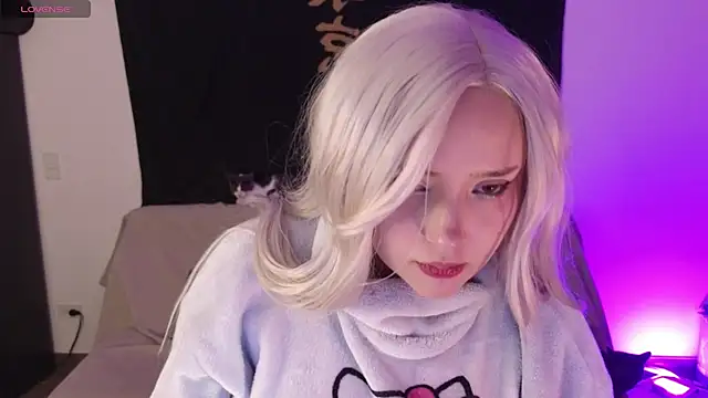 Snapshot of KuroChan420 chatting on February 2025 06:24:02 AM KuroChan420 online show from February 2025 06:24:02 AM