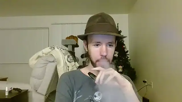 Snapshot of Darking_Yoh chatting on December 2024 03:48:02 AM Darking Yoh online show from December 2024 03:48:02 AM