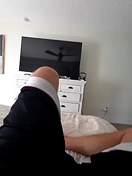 couple211 online show from April 2026 03:04:02 PM