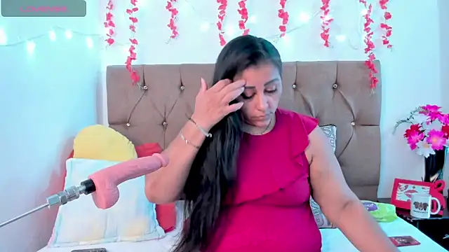 Snapshot of SexxyPamela chatting on February 2025 07:42:01 PM SexxyPamela online show from February 2025 07:42:01 PM