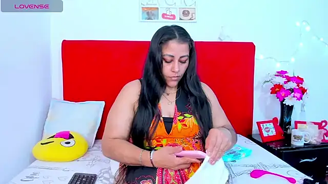 Snapshot of SexxyPamela chatting on March 2025 06:58:01 PM SexxyPamela online show from March 2025 06:58:01 PM