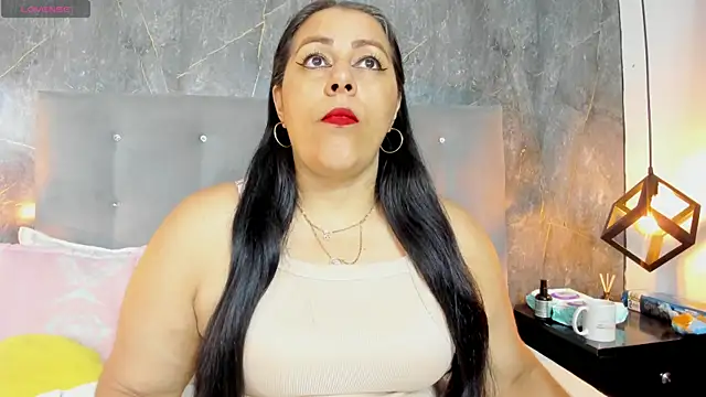 Snapshot of SexxyPamela chatting on November 2025 08:00:01 PM SexxyPamela online show from November 2025 08:00:01 PM