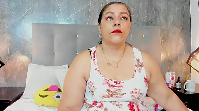 Snapshot of SexxyPamela chatting on December 2025 07:31:01 PM SexxyPamela online show from December 2025 07:31:01 PM