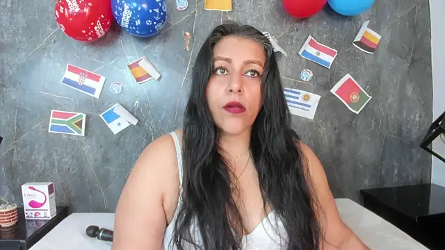 SexxyPamela online show from June 2026 07:16:01 PM